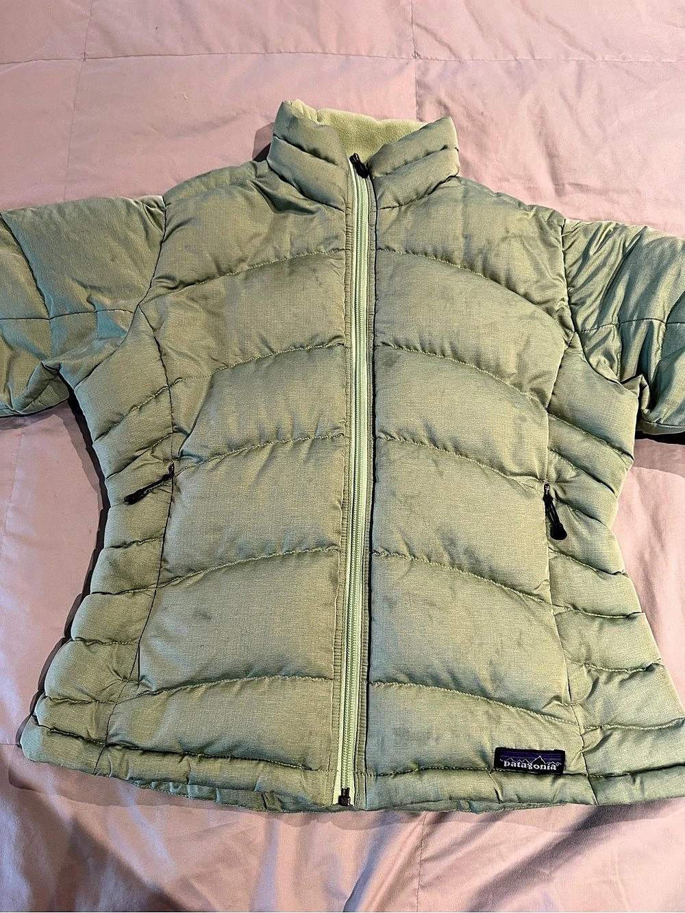 Patagonia Women’s Small Down Puffer Jacket, Light Green